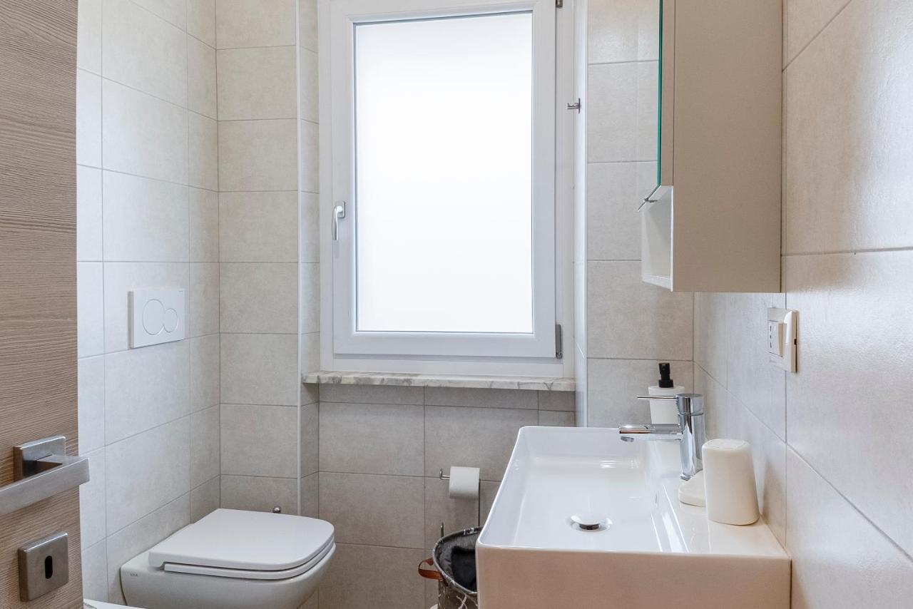 Il Gattino Di Porto - Apt 5 - Bilocale Terrazzo Piscina Империа Екстериор снимка